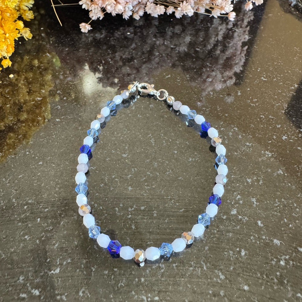 NET crystal Blue and White Beaded Bracelet - Anklet